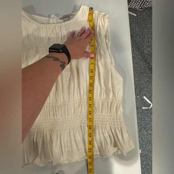 H&M Smocked Cream Sleeveless Top, Size L - Picture 9 of 12